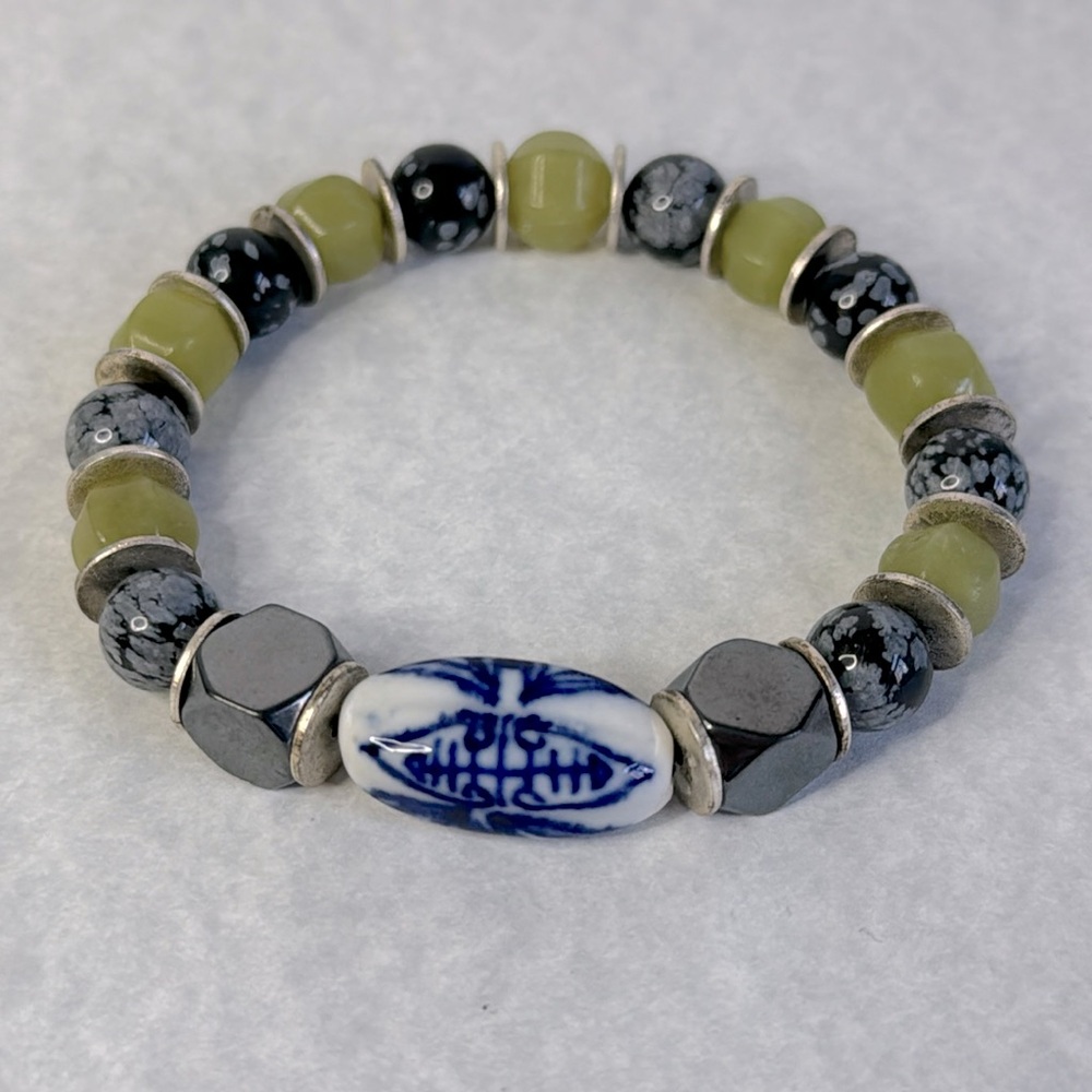 Serpentine Snowflake obsidian beaded bracelet Unisex